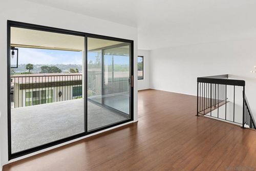 6233 Caminito Marcial, San Diego, CA, 92111-7218 | Card Image