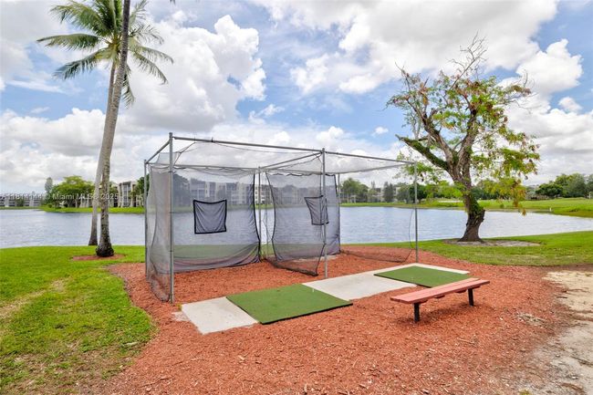 APT-101 - 9510 Seagrape Dr, Condo with 3 bedrooms, 2 bathrooms and null parking in Davie FL | Image 53