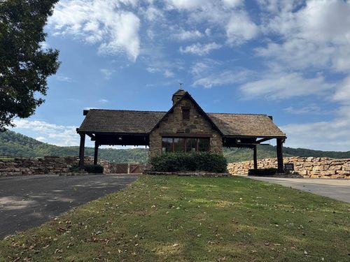 174 Trailwood Dr, Ellijay, GA, 30536 | Card Image