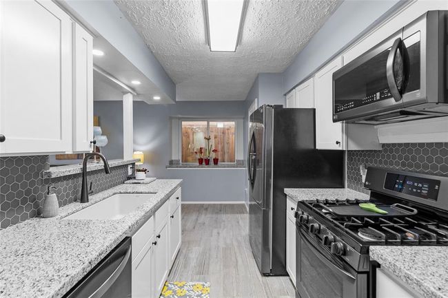 3514 Spanish Acorn Ln, House other with 3 bedrooms, 2 bathrooms and 2 parking in Spring TX | Image 15