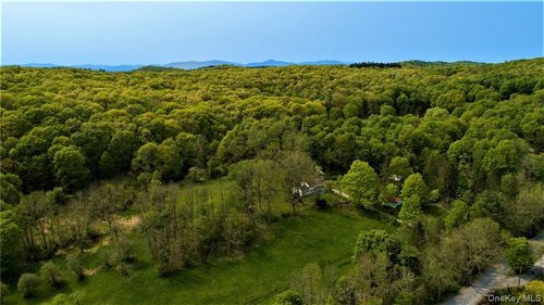 303 Hicks Hill Road, Pine Plains, NY, 12582 | Card Image