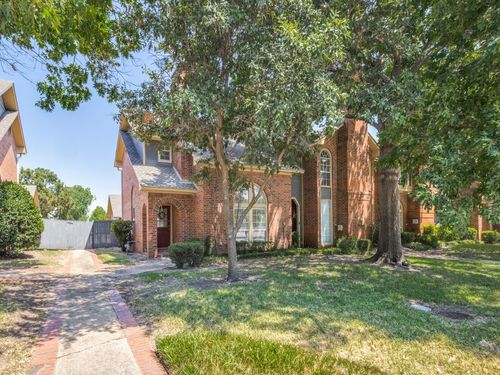 160 Cobblestone Row, Denton, TX, 76207-7203 | Card Image