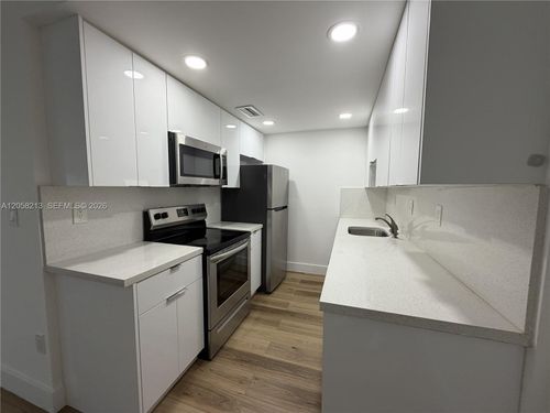 s23-10822 Sw 88th St, Miami, FL, 33176-1336 | Card Image