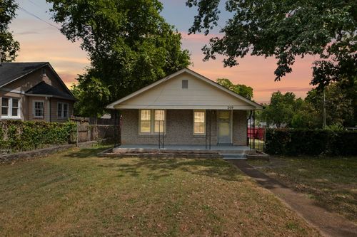 209 Forest Park Rd, Madison, TN, 37115-3866 | Card Image