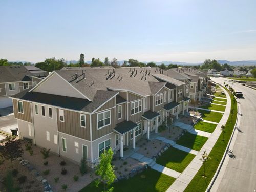 174-2254 W 1400 N, Farr West, UT, 84404 | Card Image
