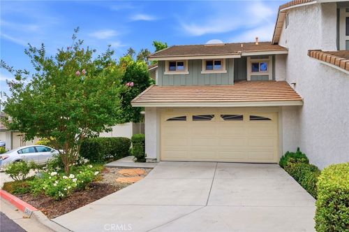 2609 Calle Elegante, Thousand Oaks, CA, 91360-4765 | Card Image