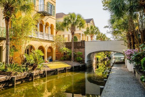 19 Krier Ln, Mount Pleasant, SC, 29464-6642 | Card Image