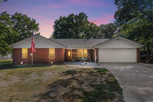 10823 Wyllia Rd, Benton, AR, 72019-7118 | Card Image