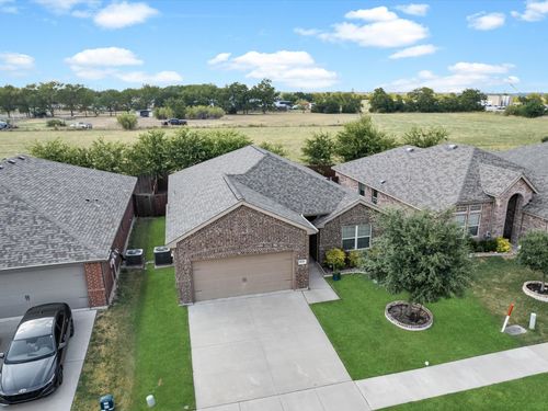 9225 Vistamill Trl, Saginaw, TX, 76179-1341 | Card Image