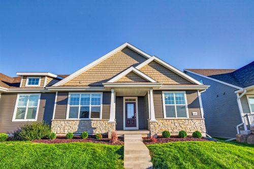 662 Hillcrest Drive, Waunakee, WI, 53597-2868 | Card Image
