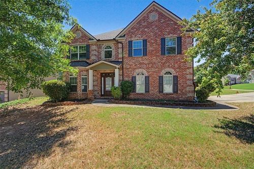 8757 Danley Dr, Douglasville, GA, 30135-7544 | Card Image