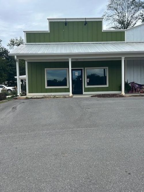 1875 Highway 64, Benton, TN, 37307-5825 | Card Image