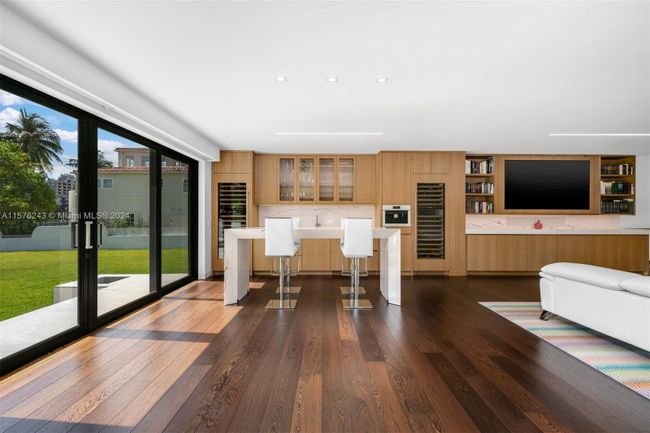 3633 Flamingo Dr, House other with 4 bedrooms, 4 bathrooms and null parking in Miami Beach FL | Image 4