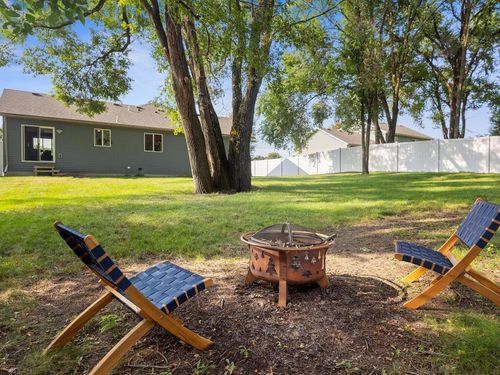 13911 7th Ave N, Zimmerman, MN, 55398-9246 | Card Image