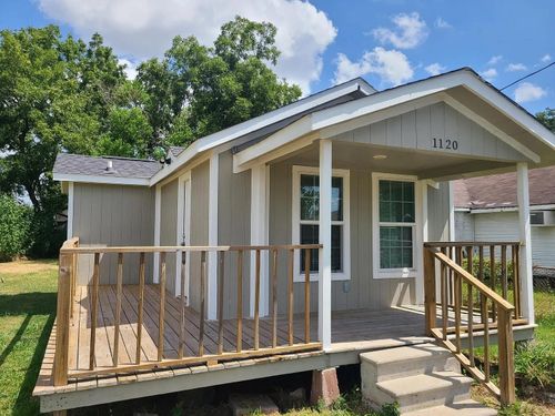 1120 Stowe St, Baytown, TX, 77520-6740 | Card Image