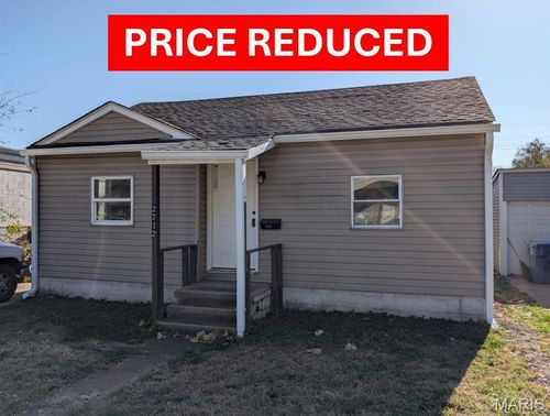 2712 Lincoln Ave, Granite City, IL, 62040-5621 | Card Image