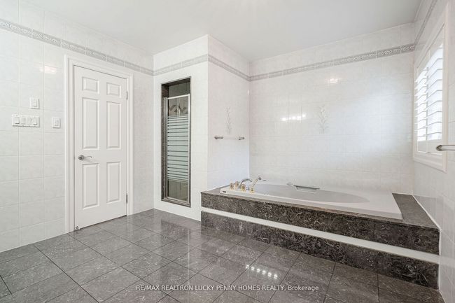 16 Noble St, House other with 7 bedrooms, 6 bathrooms and 12 parking in Markham ON | Image 27
