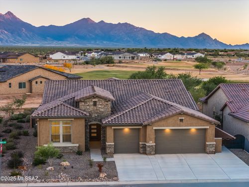 2692 E Sorbonne Dr, Green Valley, AZ, 85614-0095 | Card Image