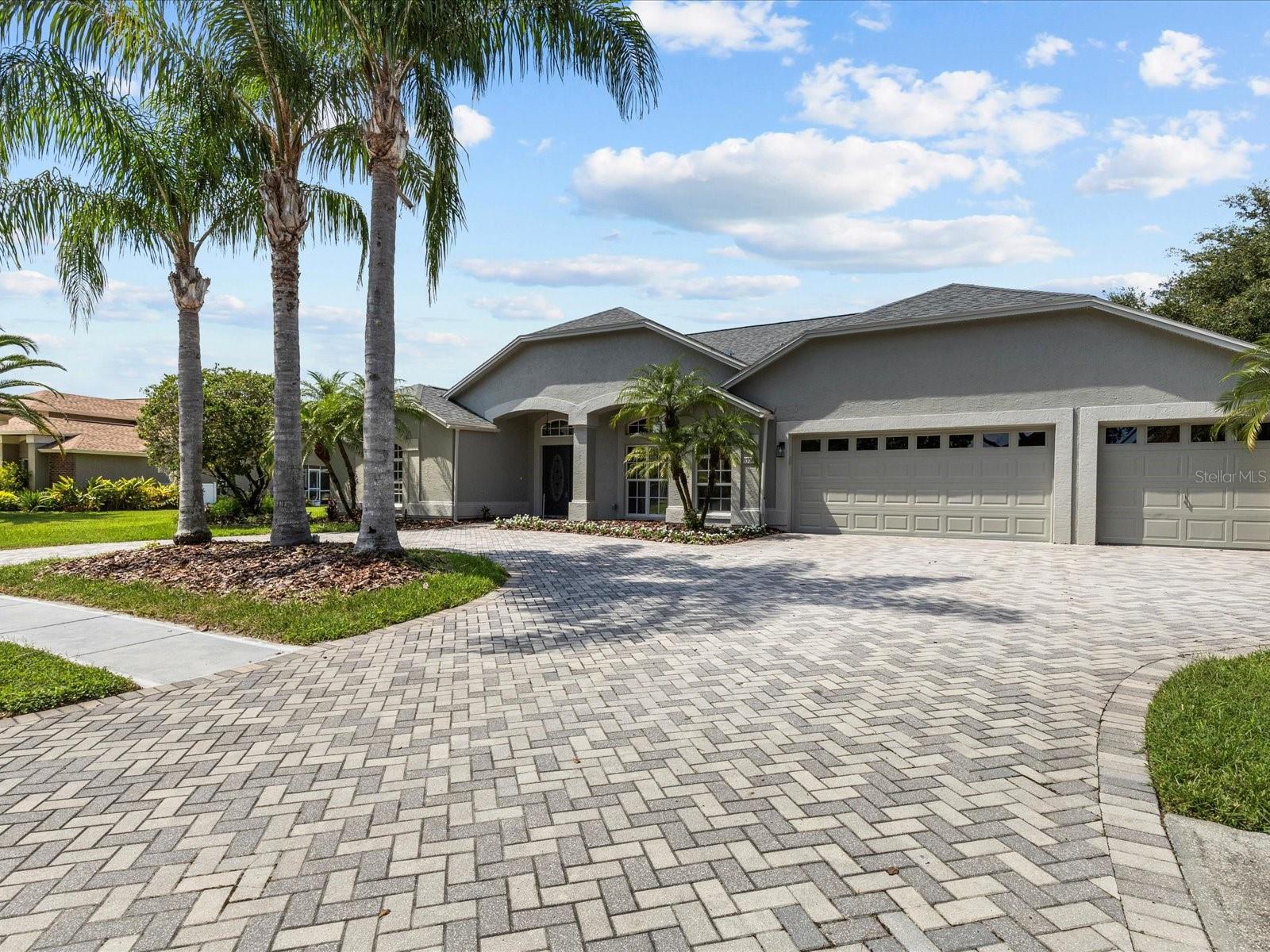 Equestrian Trl, Odessa, FL 33556