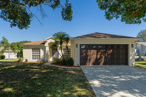 2201 Se Carnation Rd, Port St Lucie, FL, 34952-4924 | Card Image