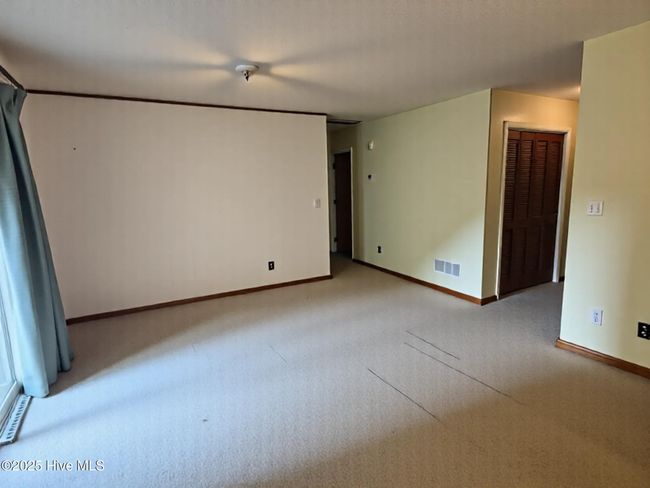 3117 Coras Grove Rd, House other with 3 bedrooms, 2 bathrooms and 2 parking in Watha NC | Image 5