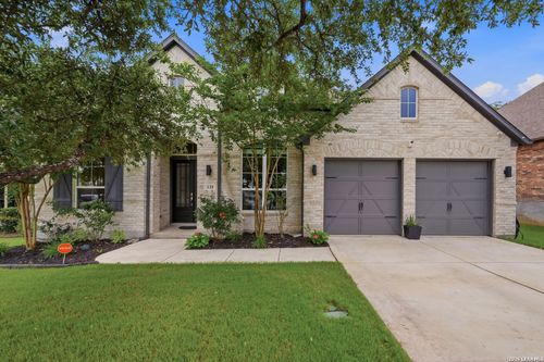 135 Wild Rose Hl, Boerne, TX, 78006-2207 | Card Image
