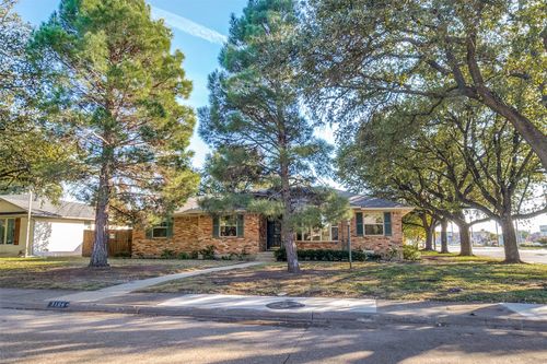 3106 Sharpview Ln, Dallas, TX, 75228-6058 | Card Image