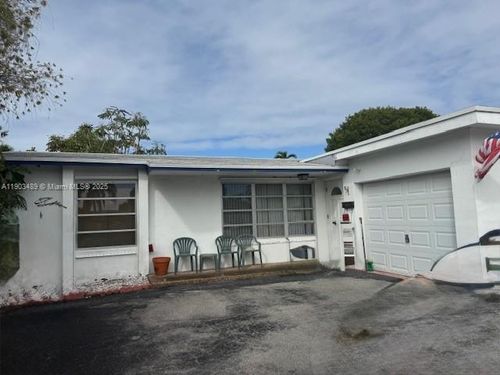 2171 Nw 93rd Ln, Sunrise, FL, 33322-3754 | Card Image