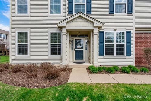 9919-9919 Cummings St, Huntley, IL, 60142-6038 | Card Image