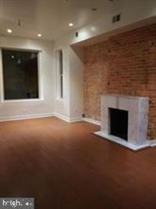 1-1433 Clifton St Nw, WASHINGTON, DC, 20009-4553 | Card Image
