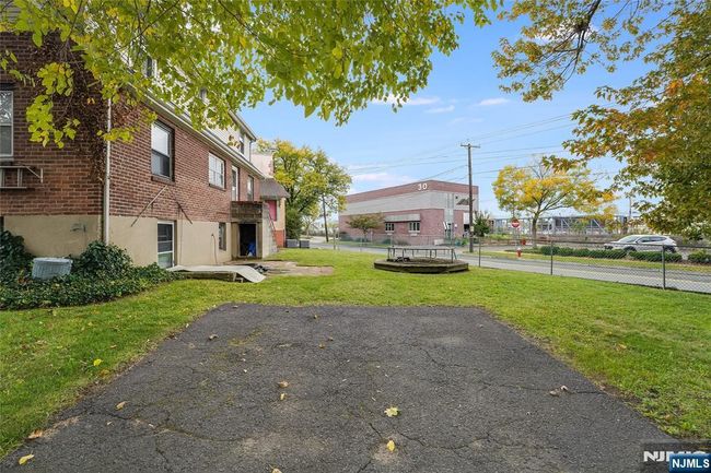 10 5 Th St, Home with 4 bedrooms, 2 bathrooms and null parking in Ridgefield Park NJ | Image 29