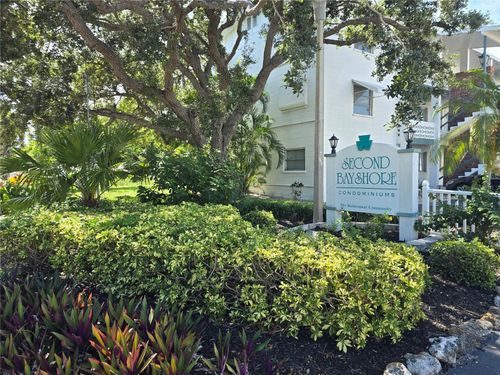 j6-5850 Welcome Road, BRADENTON, FL, 34207 | Card Image