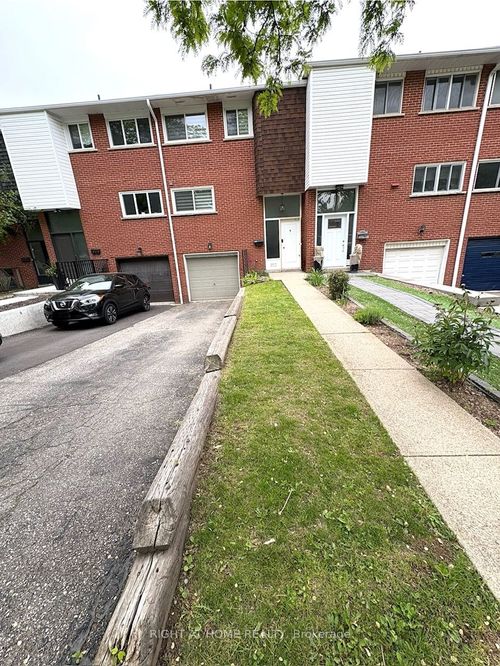 5473 Schueller Cres, Burlington, ON, L7L3T1 | Card Image