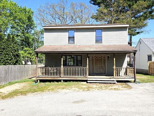 183 Pleasant View Ave, Smithfield, RI, 02917-1735 | Card Image
