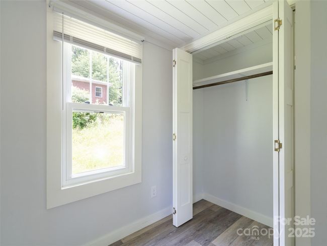 250 Oakdale St, House other with 2 bedrooms, 1 bathrooms and null parking in Brevard NC | Image 17