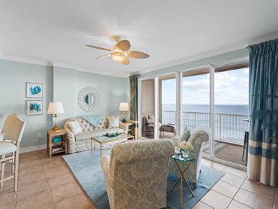 903B - 4180 N Highway A1a, Home with 3 bedrooms, 2 bathrooms and null parking in Hutchinson Island FL | Image 3