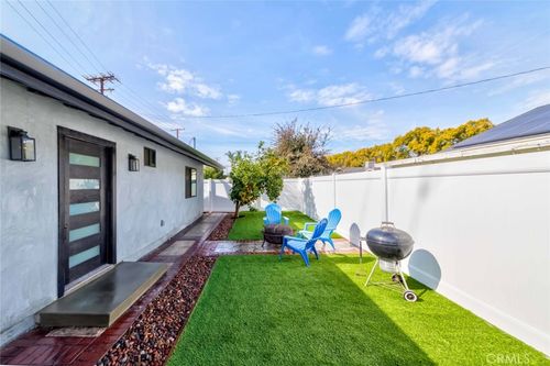 1886 Bonita Ave, La Verne, CA, 91750-4831 | Card Image