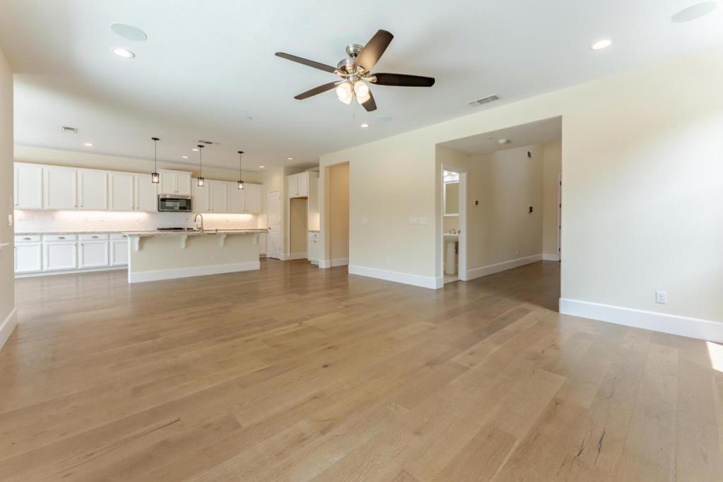 Residential in Hollister 5