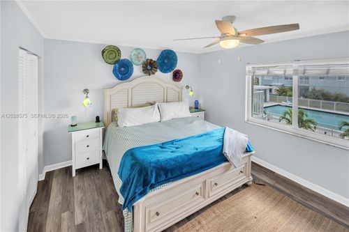 402-40 High Point Rd, Tavernier, FL, 33070-4000 | Card Image