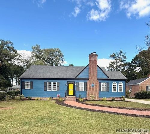 426 Laurel St, Emporia, VA, 23847-2513 | Card Image