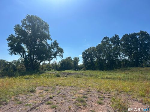 3-1 S South Main Street, East Granby, CT, 06026 | Card Image