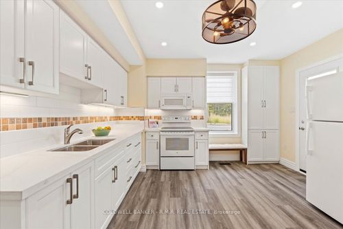 5 Percy St, Colborne, ON, K0K1S0 | Card Image