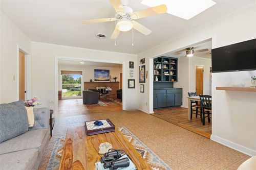 2316 Houston Pl, Denton, TX, 76201-3715 | Card Image