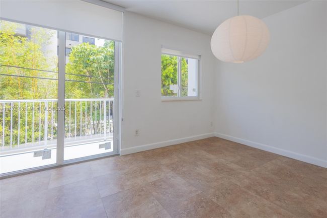 APT-101 - 50 Ocean Lane Dr, Condo with 3 bedrooms, 2 bathrooms and null parking in Key Biscayne FL | Image 20