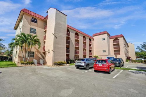 apt-401-3251 Holiday Springs Blvd, Margate, FL, 33063-5427 | Card Image