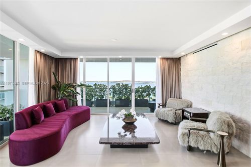 904-2127 Brickell Ave, Miami, FL, 33129-2100 | Card Image