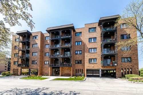502-9375 Landings Ln, Des Plaines, IL, 60016-5208 | Card Image