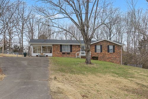 111 Rouse Rd, Dickson, TN, 37055-3322 | Card Image