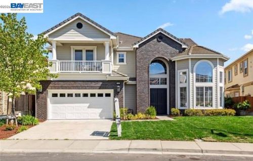 2890 Sable Oaks Way, Dublin, CA, 94568-7227 | Card Image