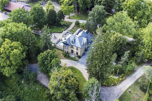 180 Nith River Way, Ayr, ON, N0B1E0 | Card Image